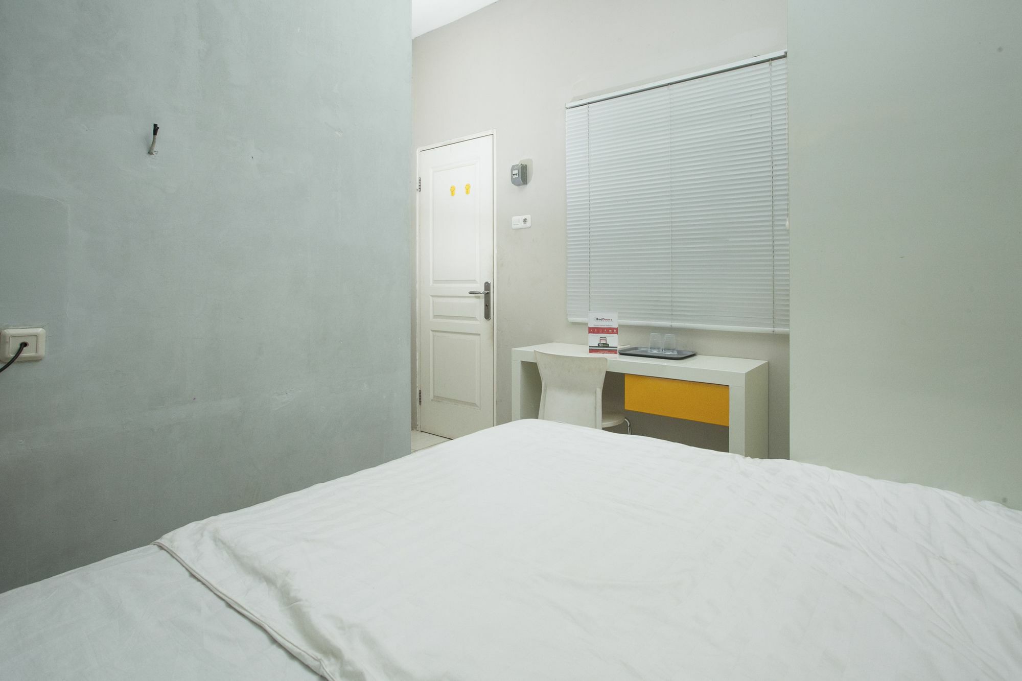 Hotel Reddoorz At Siwalankerto Surabaja Exteriér fotografie